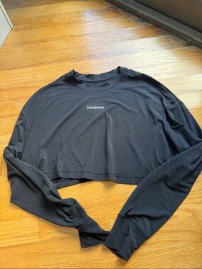 lululemon athletica Black super Cropped Long-Sleeve Top